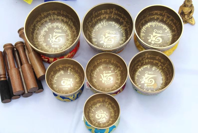 7-Piece Mantra Carved Chakra Singing Bowl Set - Tibetan Healing Bowls for Sound Therapy
