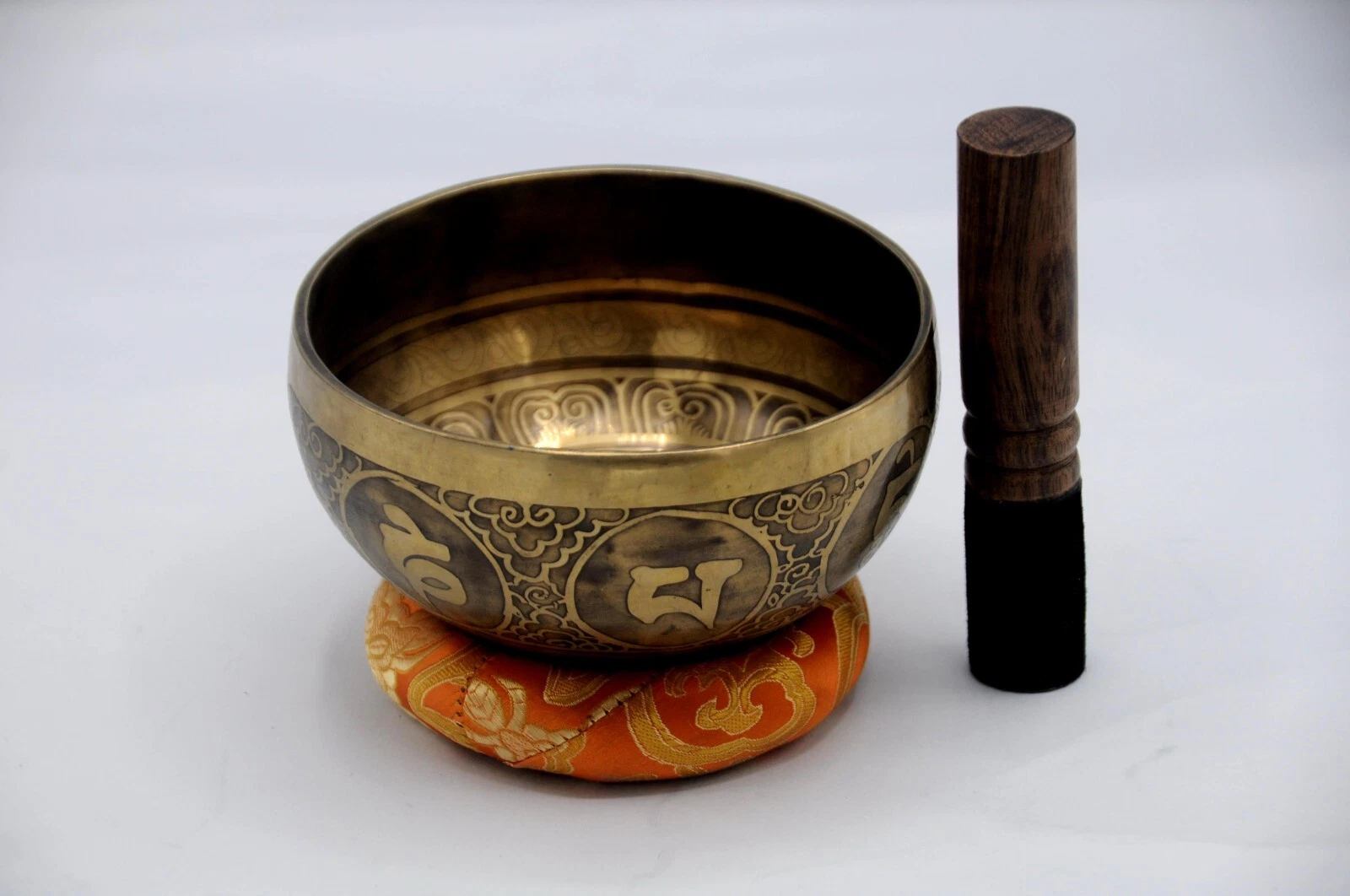 find inner peace: handmade singing bowls for chakra healing find inner peace: handmade singing bowls for chakra healing