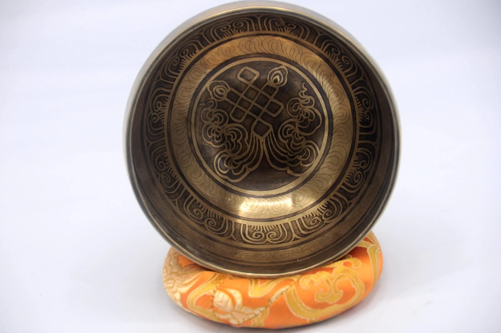 find inner peace: handmade singing bowls for chakra healing find inner peace: handmade singing bowls for chakra healing