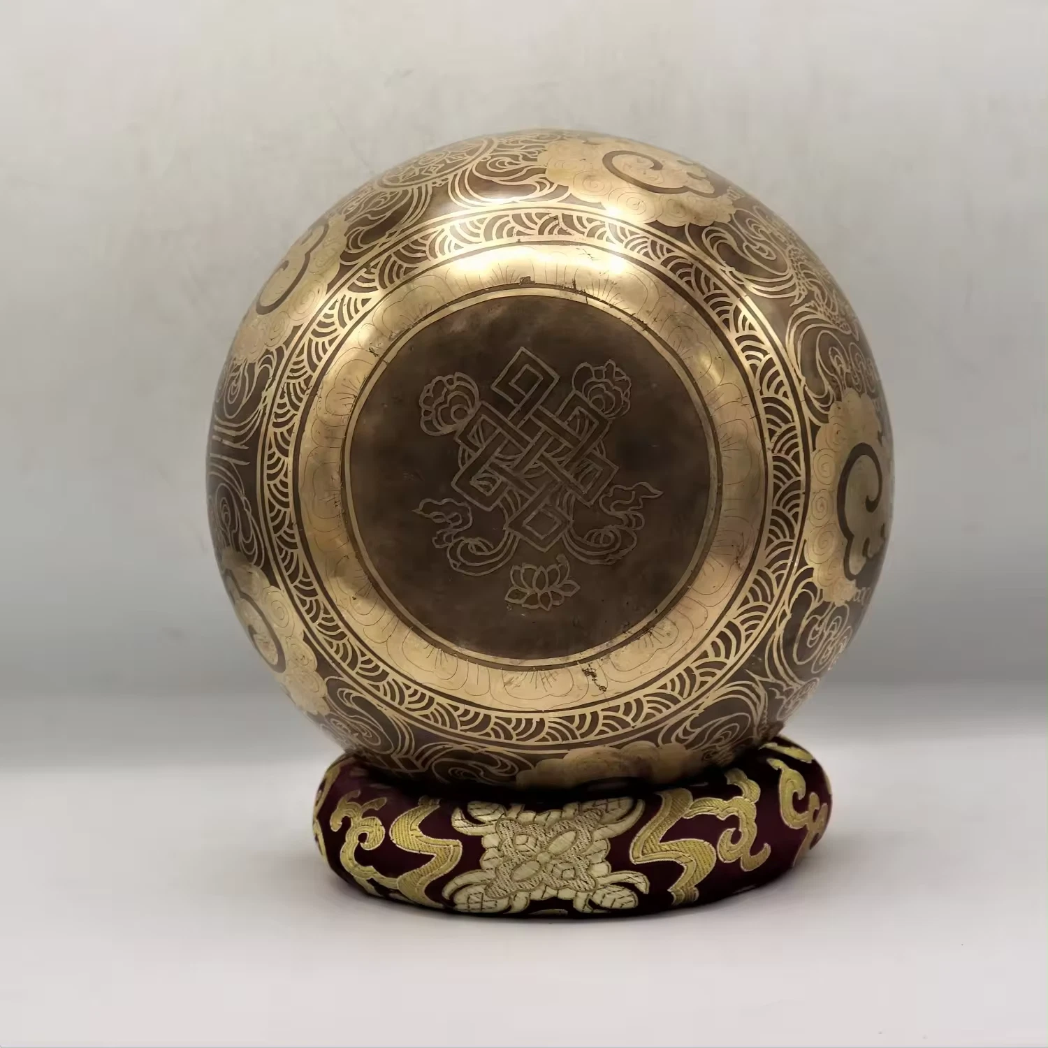 tibetan handmade yantra carved singing bowl healing & meditation tibetan handmade yantra carved singing bowl healing & meditation