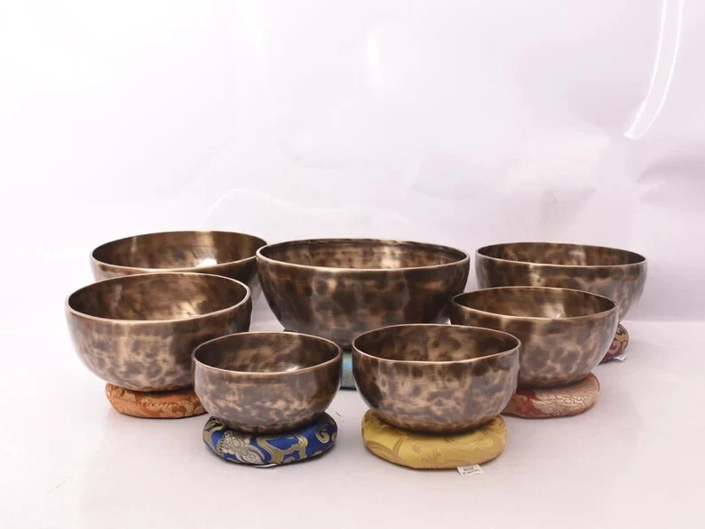 complete tibetan chakra healing bowl set 7 professional bowls for sound therapy complete tibetan chakra healing bowl set 7 professional bowls for sound therapy